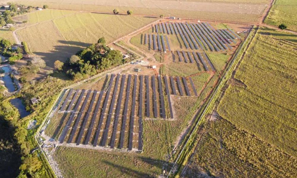 إسيت إيسيك بين قوسين تتبع الطاقة البرازيل توكانتينز 15 ميجا واط مشروع الضوئية