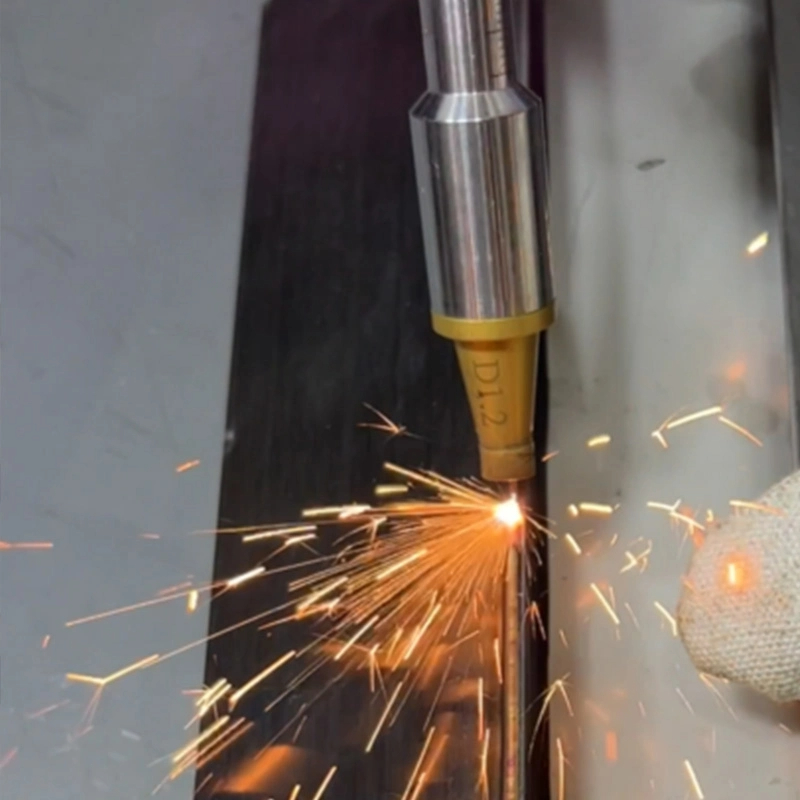 آلة لحام ألياف الليزر المحمولة